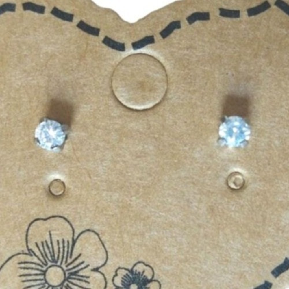 Vintage Sterling Silver 925 Round Cut CZ Dainty Stud Earrings Post Gift ES1